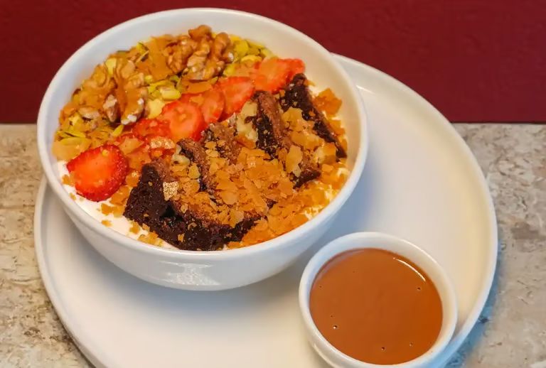 Nefertiti Browni Bowl